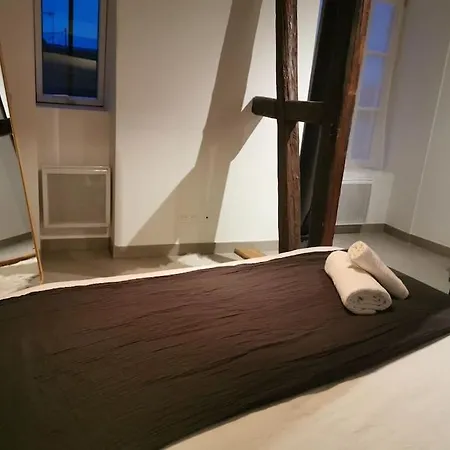 La Pomme Du President Iii Apartment